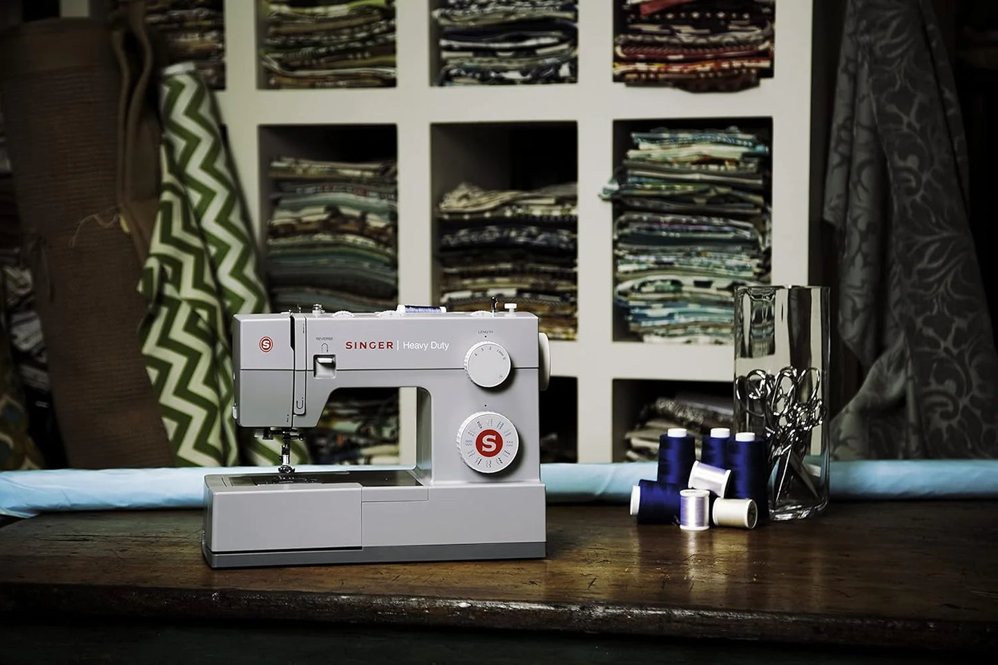 Heavy-Duty 4423 High-Speed Sewing Machine (Includes Accessory Kit) 97 Stitches One-Step Buttonhole