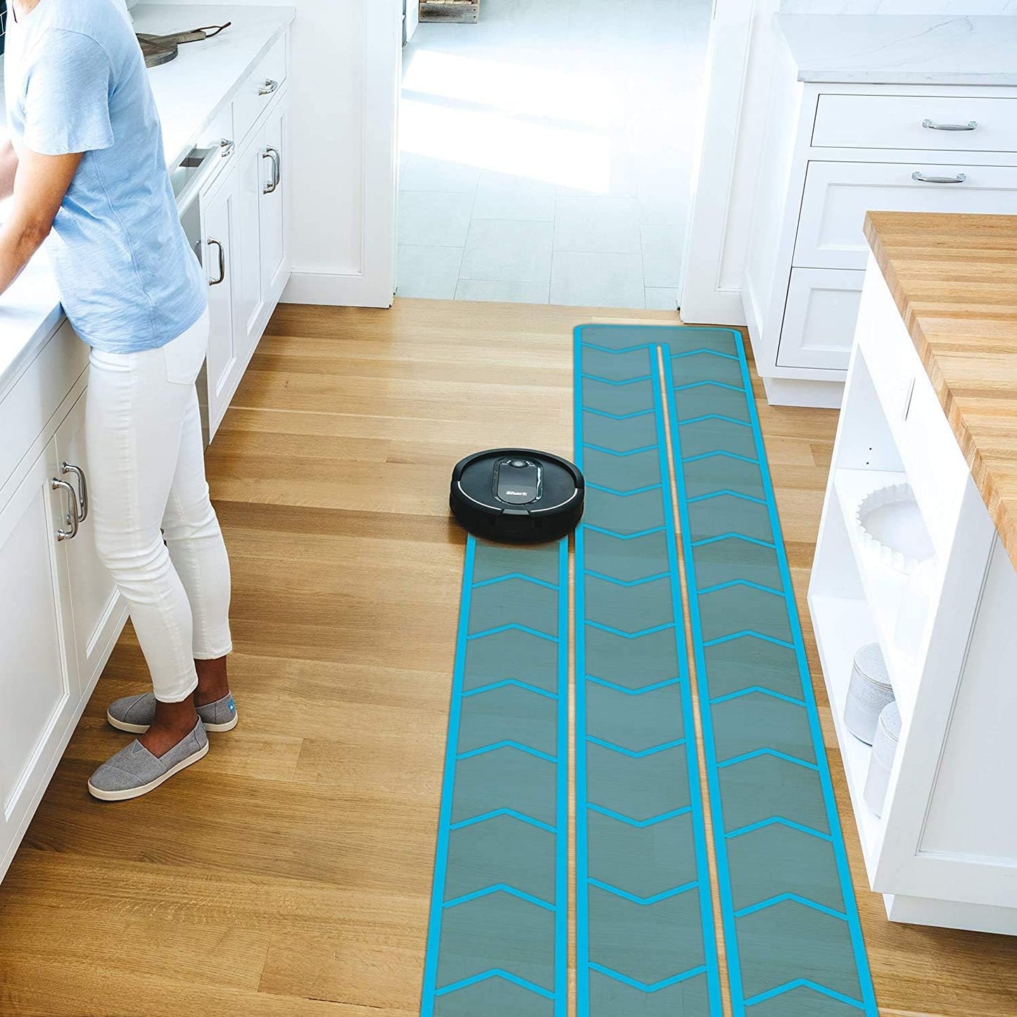 Voice Control Robot Vacuum with Matrix Clean Navigation, Home Mapping, 60-Day Capacity, XL Self-Empty Base for Homes with Pets, Carpet & Hard Floors, Cool Grey