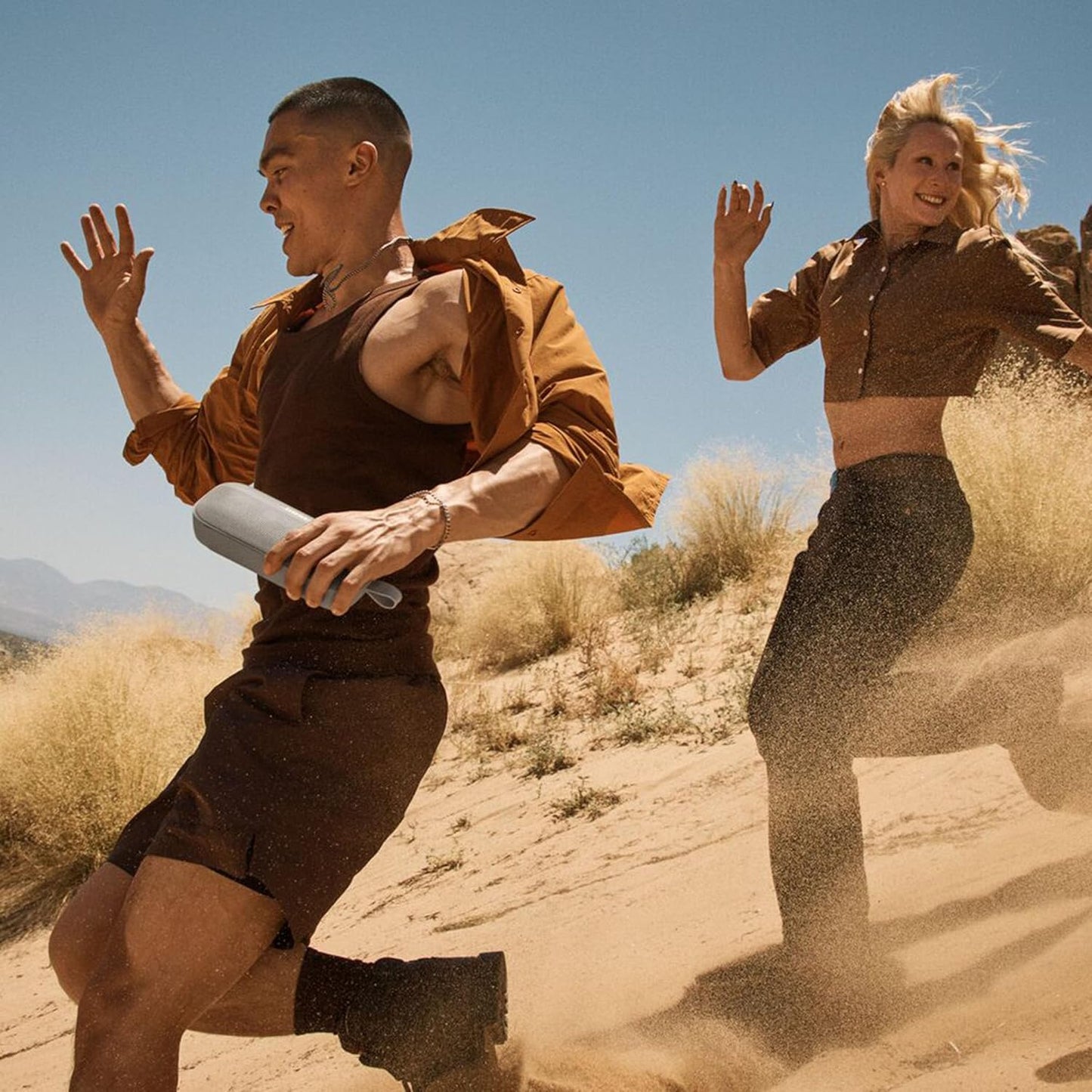 Bose SoundLink Flex Portable Bluetooth Speaker (2nd Gen), Portable Outdoor Speaker with Hi-Fi Audio, Up to 12 Hours Battery Life, Waterproof and Dustproof