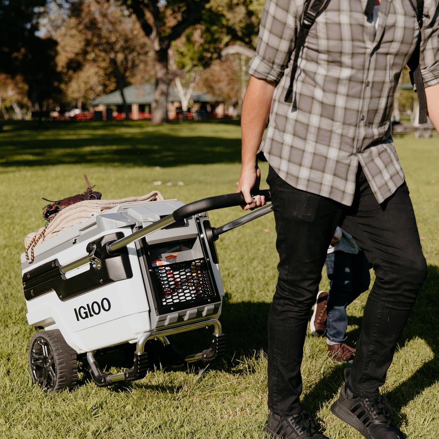 70Qt Wheeled Cooler, Insulated Hard Shell Ice Chest