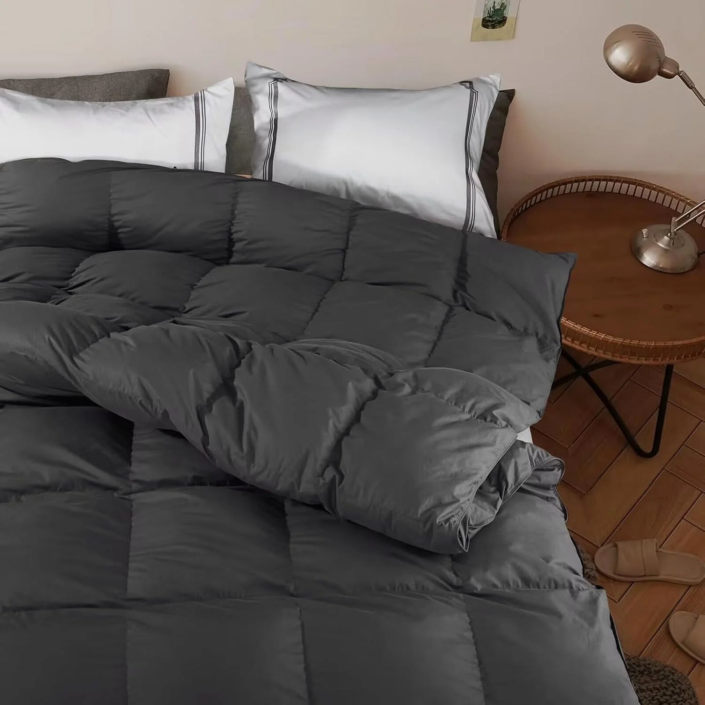 Premium Down Comforter 3D Baffle Box Design