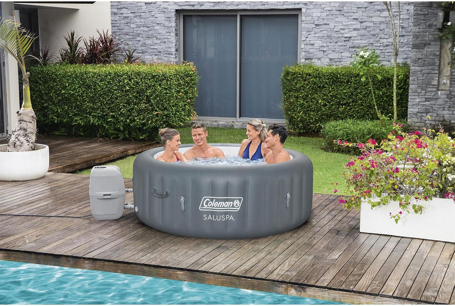 Bestway Palm Springs 4 to 6 Person EnergySense Smart AirJet Plus Inflatable Hot Tub Outdoor Spa with 140 AirJets and Insulated Cover