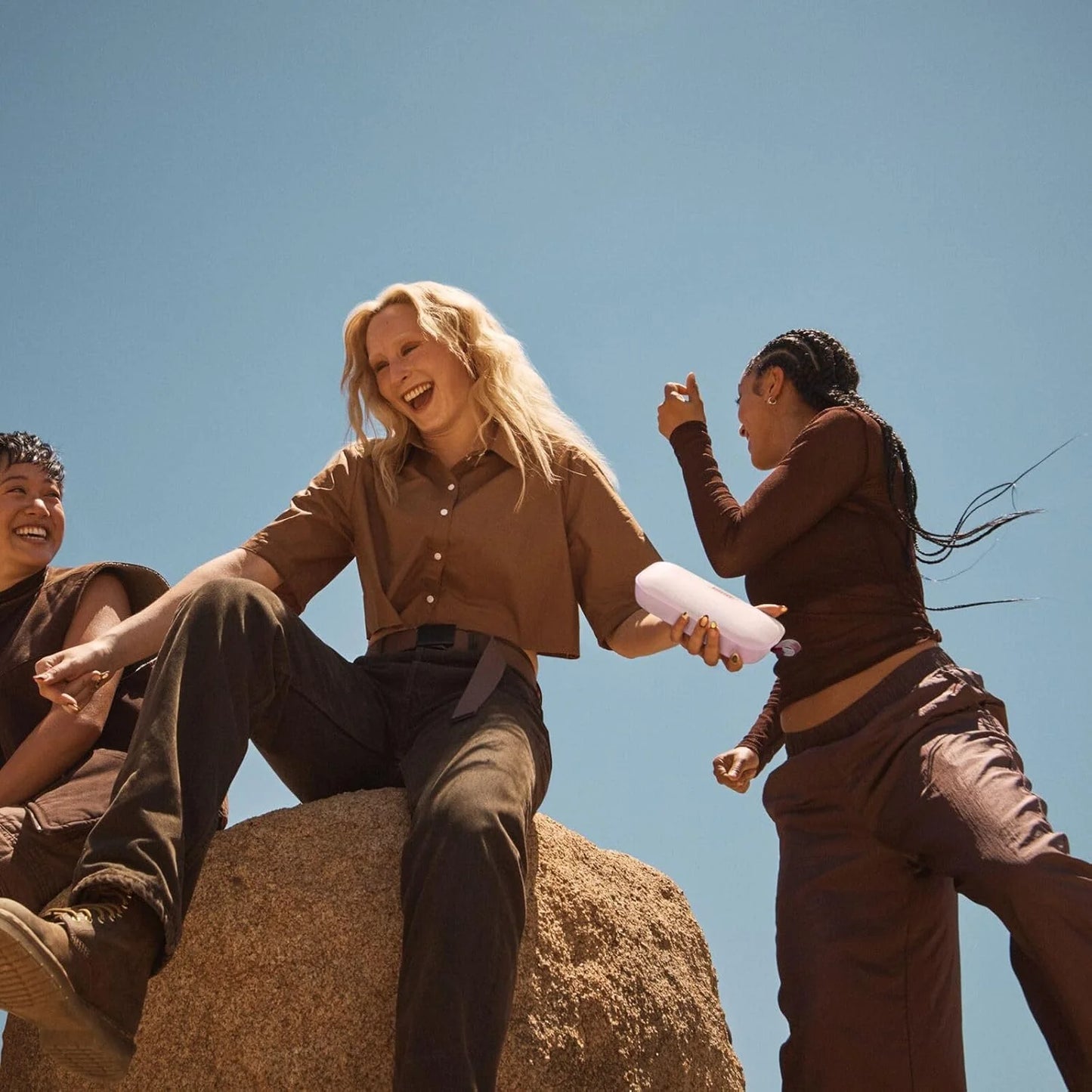 Bose SoundLink Flex Portable Bluetooth Speaker (2nd Gen), Portable Outdoor Speaker with Hi-Fi Audio, Up to 12 Hours Battery Life, Waterproof and Dustproof