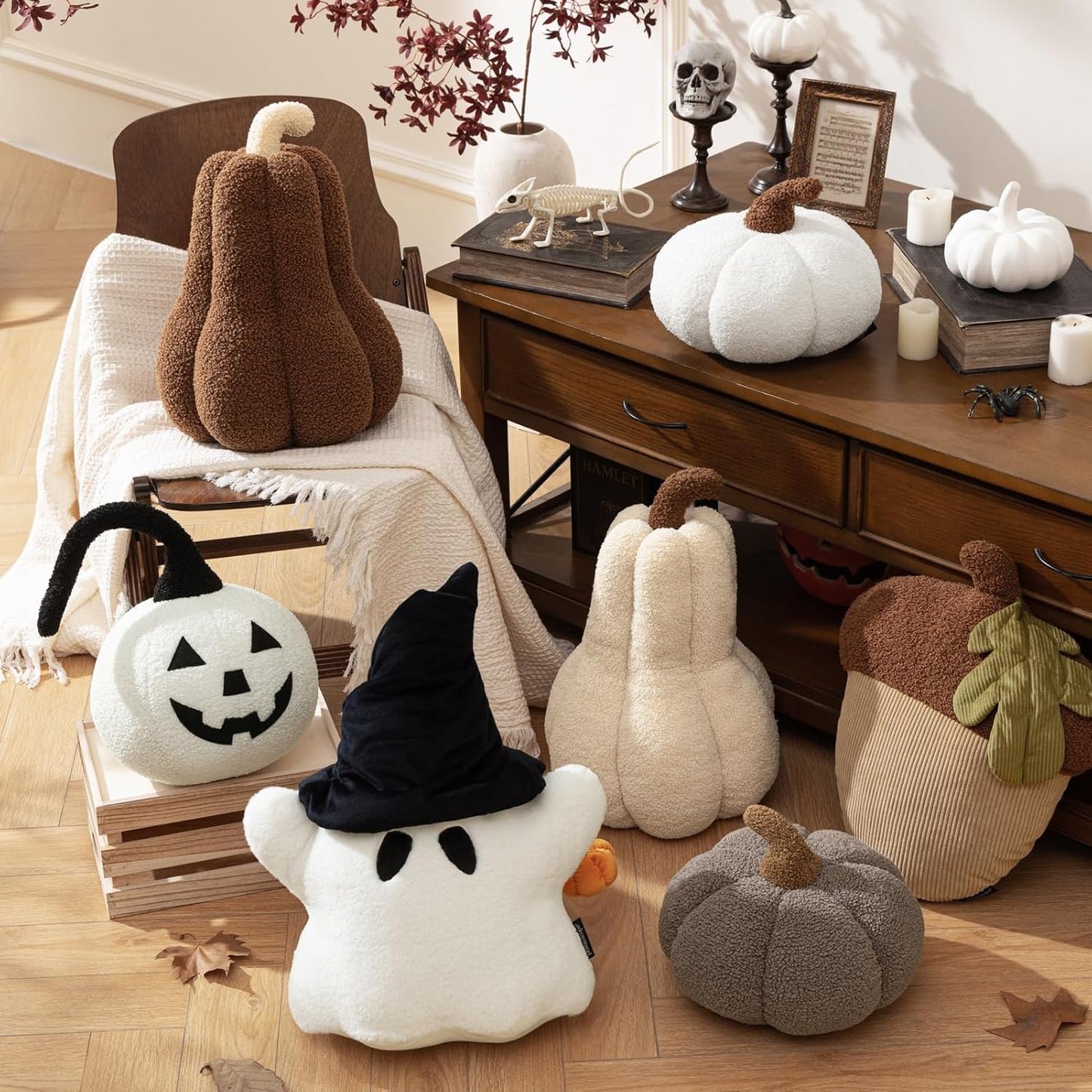 Teddy Fleece Pumpkin Throw Pillows