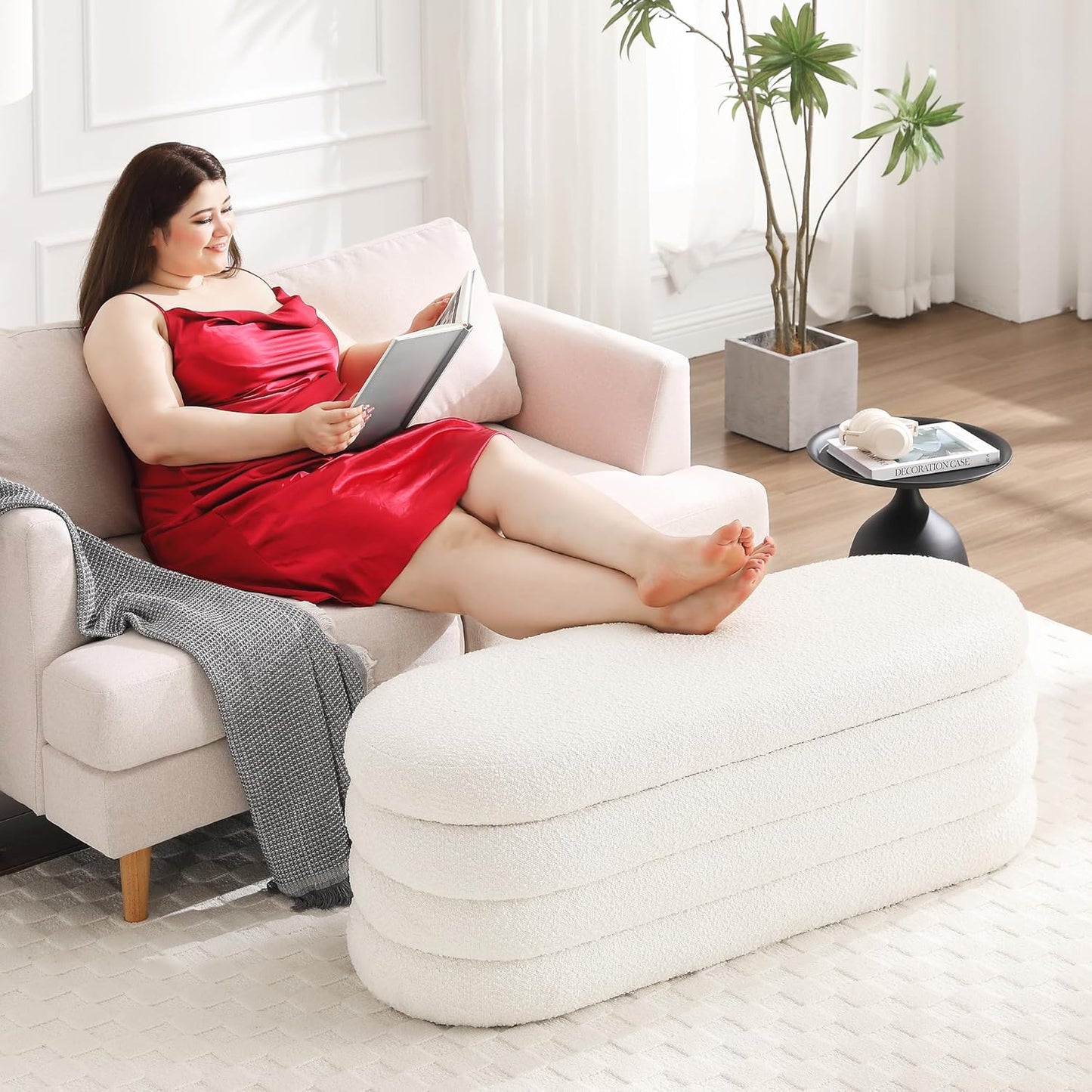 Storage Ottoman Bench 49.2 Inch Upholstered Fabric Storage Bench