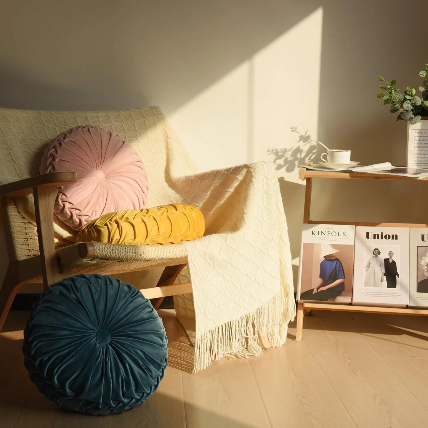 Set of 2 Decorative Round Pleated Throw Pillows